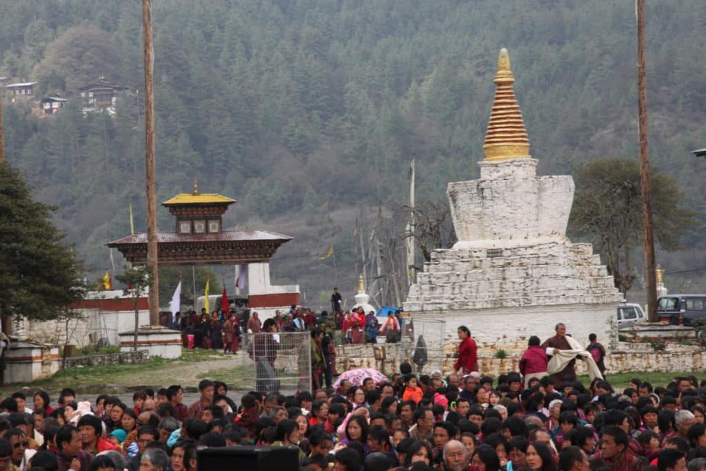 Bhutan: Buntes Treiben bei einem der vielen Feste