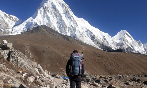 Nepal | Everest Trek: Rückweg vom EBC nach Dengboche mit Blick auf Pumori von Nir