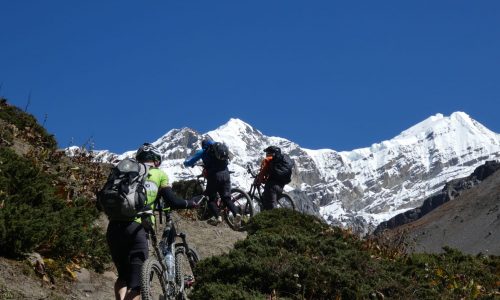 Nepal: Mit dem Mountainbike rund um die Annapurna (T903): schwere Etappe rauf zum Thorong La