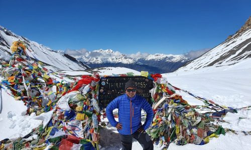 Nepal | Annapurna Runde: Unser Guide Kritan am Thorong La (2022)